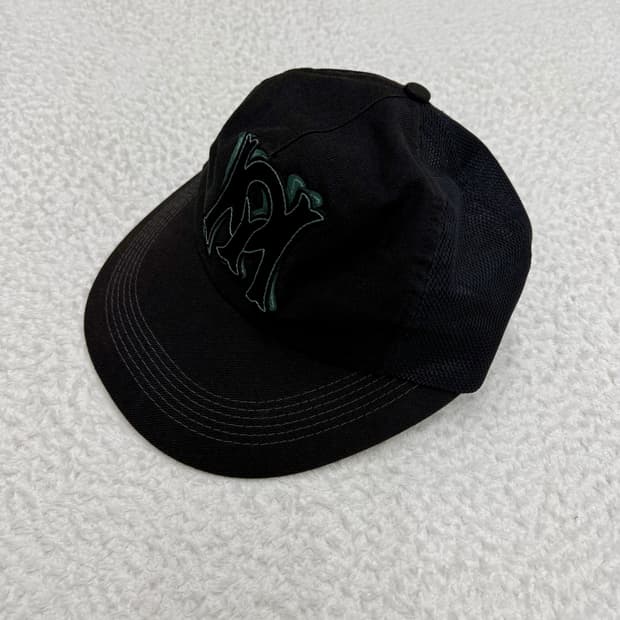 BIG VISOR CAP (Black mesh)