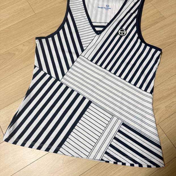 세르지오 타키니 스트라이프 민소매 나시 티셔츠 L