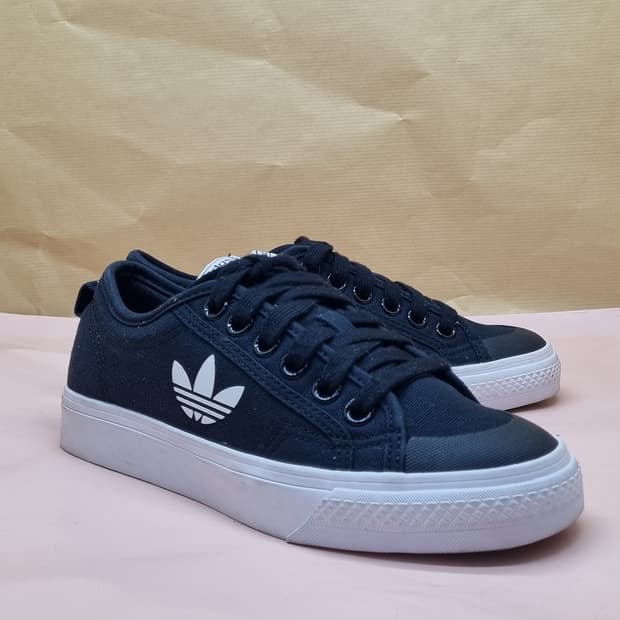 아디다스 니짜 트레포일 스니커즈 225