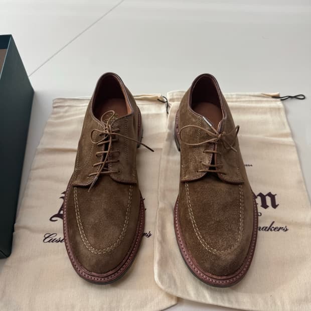 8E 알든 702L 목토 블러쳐 스너프스웨이드