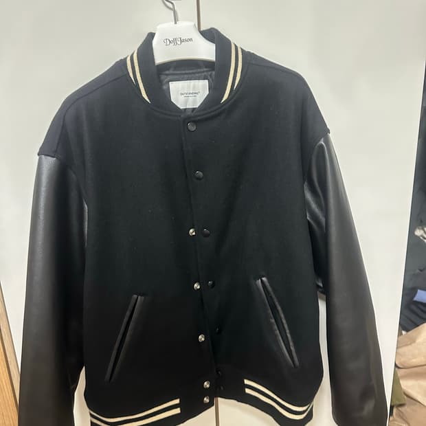 아웃스탠딩 가죽 바시티 스태디움 자켓