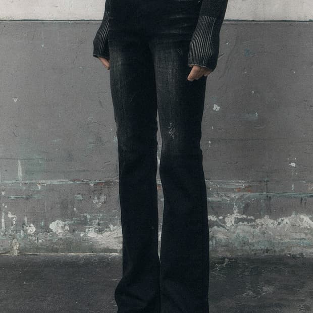 DARKNESS BOOTCUT JEANS