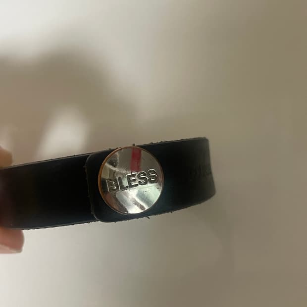 Bless 팔찌