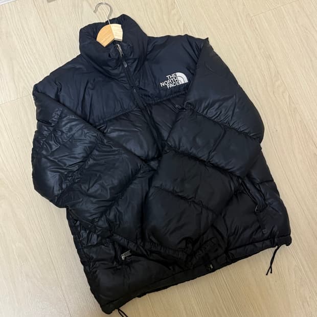 노스페이스 패딩 1996 에코 눕시 레트로 700 블랙 숏패딩