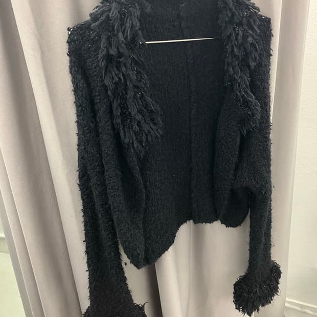 논스냅 샤기 프린지 가디건