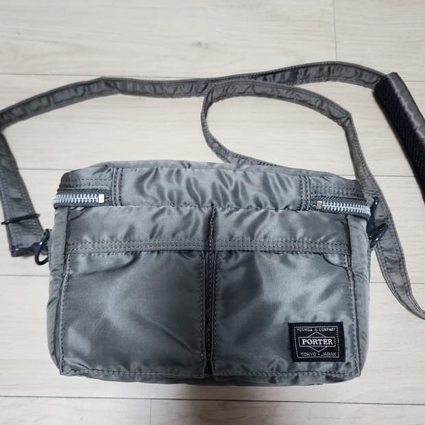 요시다포터 탱커 카메라백 S 실버그레이