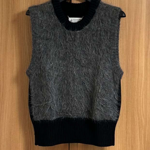 메종 마르지엘라 모헤어 니트 베스트