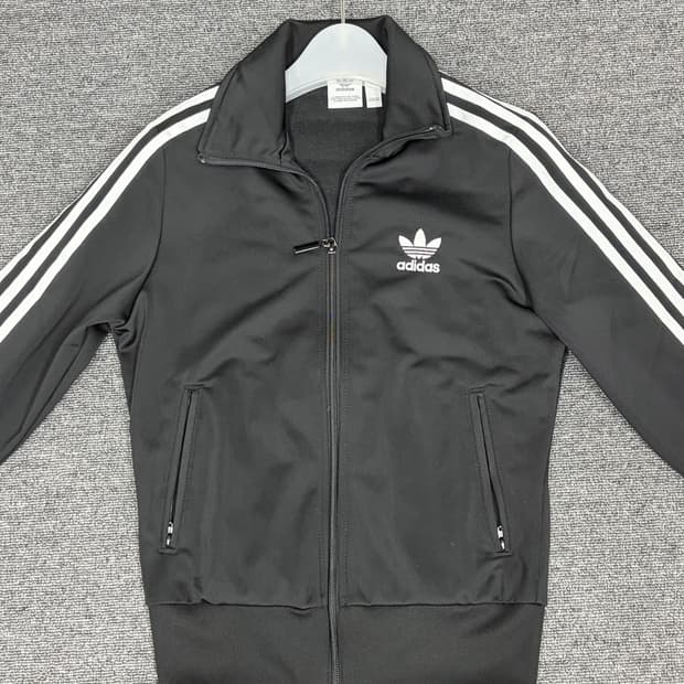 아디다스 xs집업