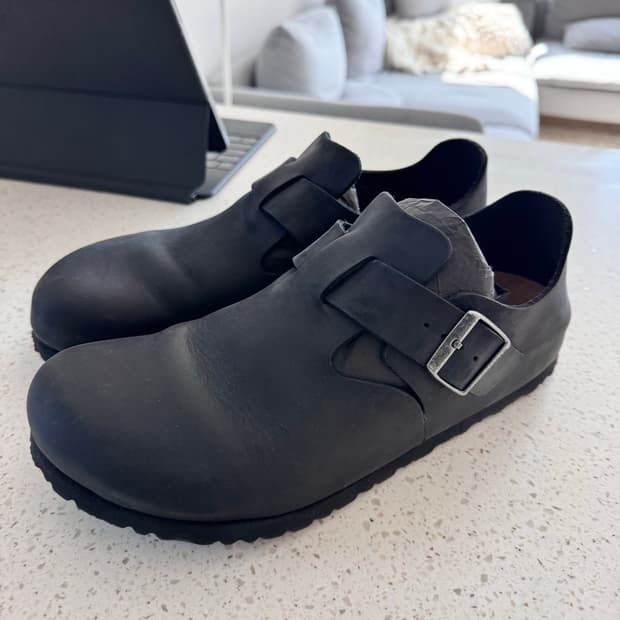 버켄스탁 런던 오일드 레더 블랙 레더 44사이즈