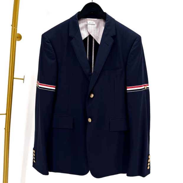 [3사이즈] 톰브라운 암밴드 클래식 울 블레이저 자켓 (MJC341A)