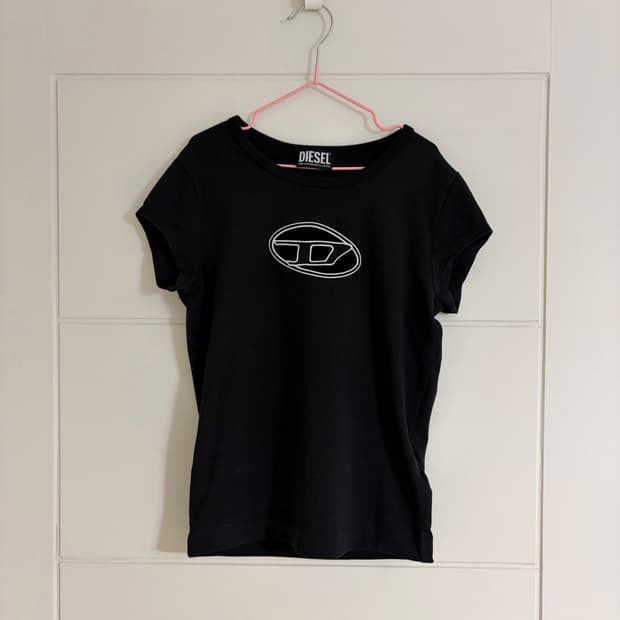 디젤 피카부 로고 반팔 티셔츠 XS