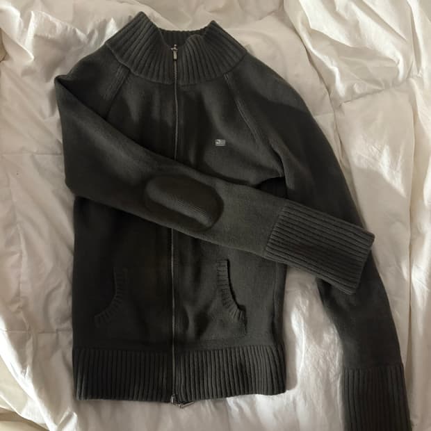 폴로 투웨이 니트집업