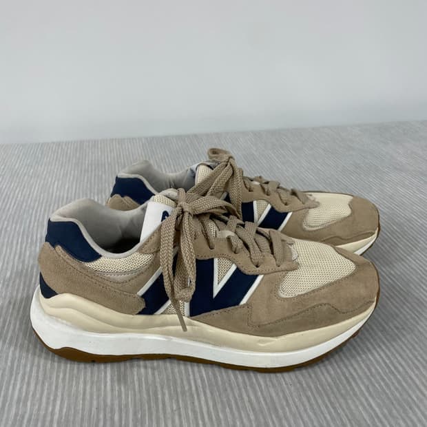 892) 뉴발란스 5740 베이지 260mm