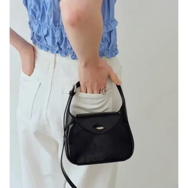 오브히 OVHEE 벨 토트백 블랙