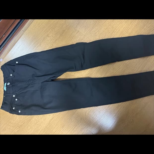 페일제이드 스키니 검정 바지