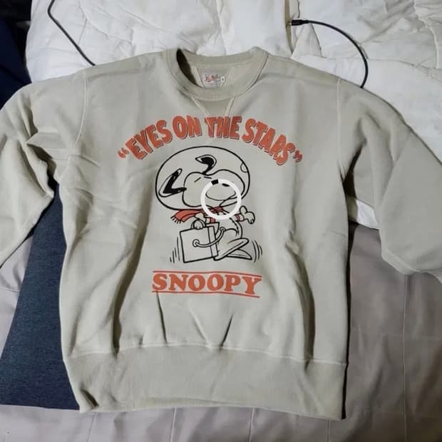 토이즈맥코이 스누피 스웻셔츠 44사이즈