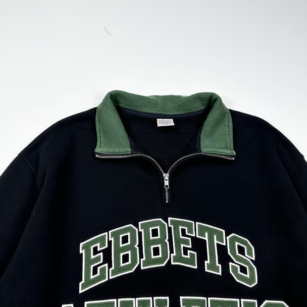 이벳필드 레터링 반집업 하프 블랙 맨투맨 (L)