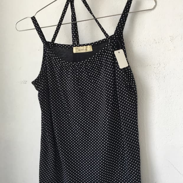 Dot pattern holter neck sleeveless
