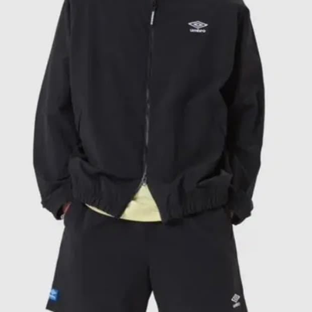 엄브로 클래식 스텐넥 웜업 자켓 (D111