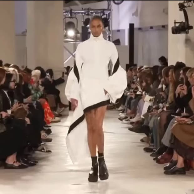 사카이 23ss 트레이닝스커트