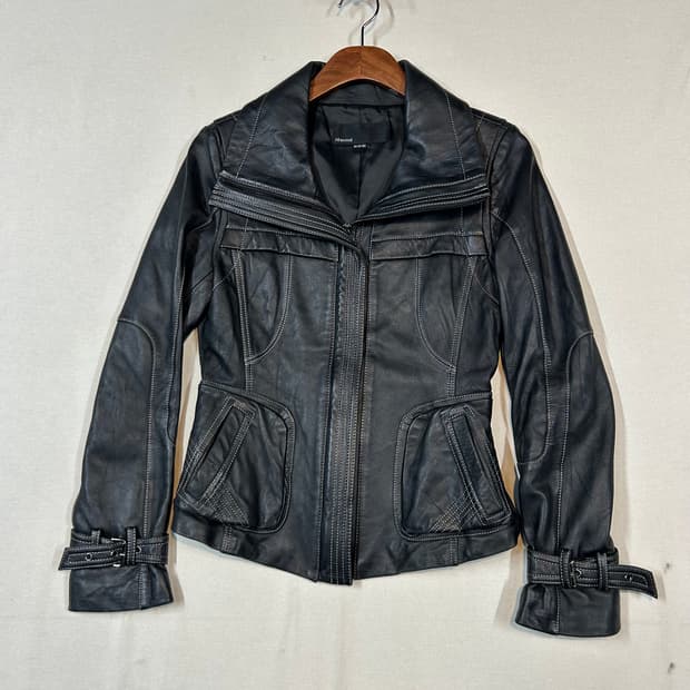 S) 레쥬메 스티치 포인트 벨티드 양가죽 자켓