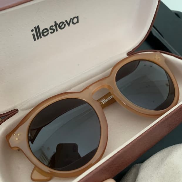 일레스테바 호박 선글라스