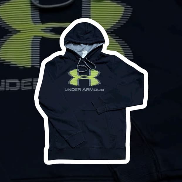 언더아머 후드티