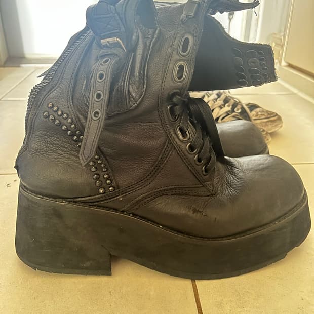 Kmrii 2501-BO05 Chrome Platform Boots