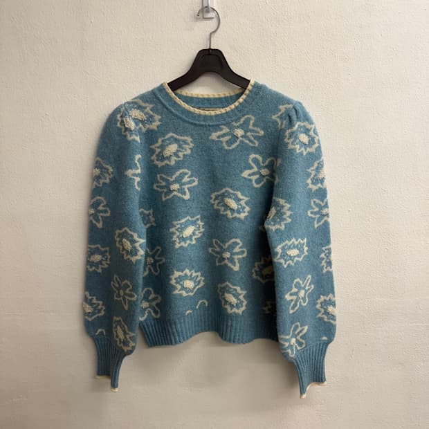 써스데이아일랜드 X Selby 스트라이프 자카드 풀오버 S