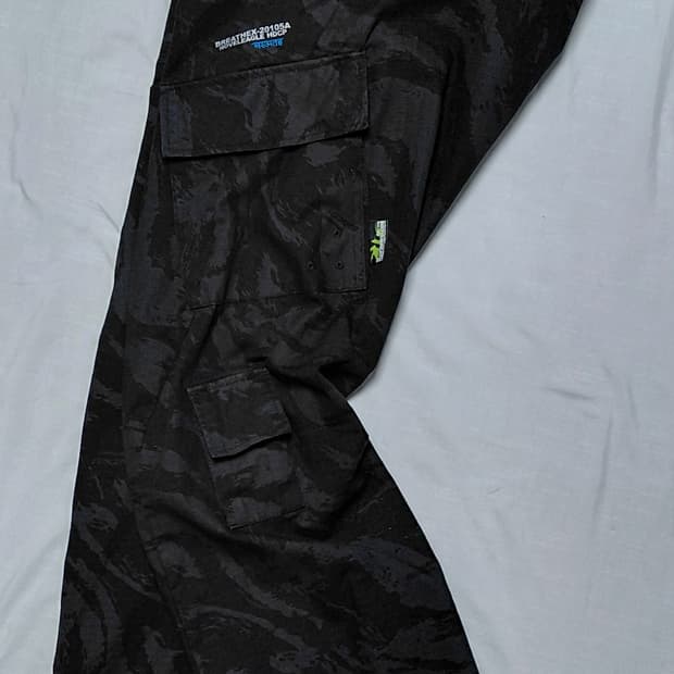 [L] BREATH feat. wolfs 타이거 카모 립스탑 카고팬츠