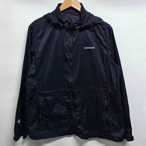 몽벨 여성 경량 바람막이 XL 24년신상