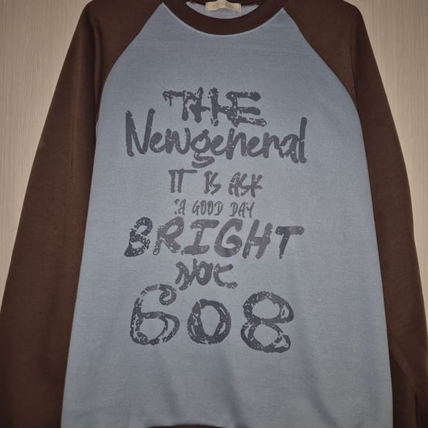 스포티에이드 마켓템 입질 민트초코맛 나그랑 맨투맨