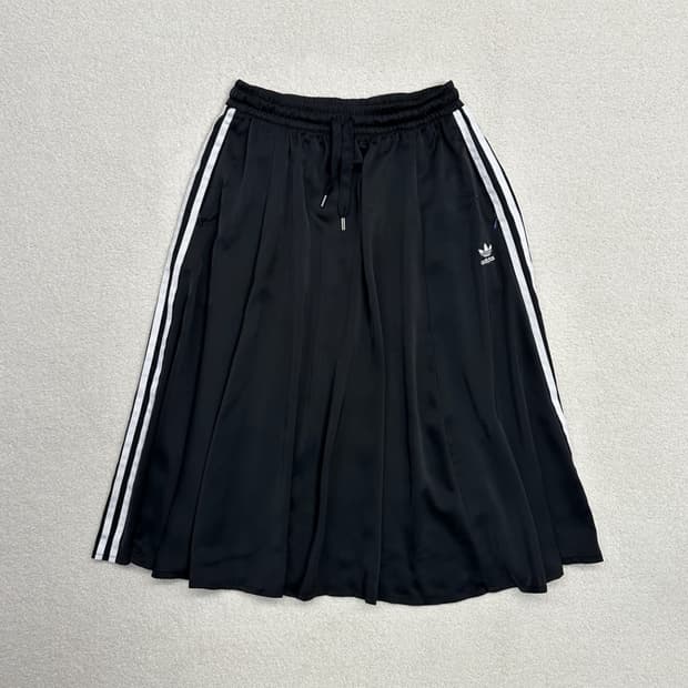 아디다스 새틴 롱 스커트 m