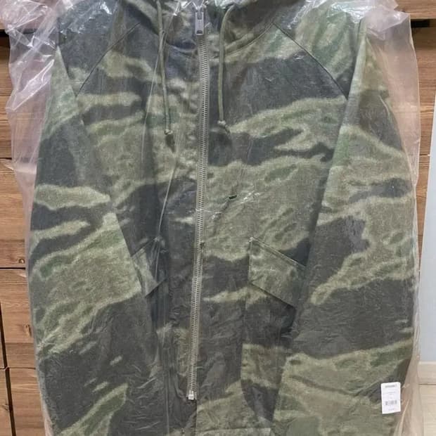 이지 시즌3 카모 자켓 M