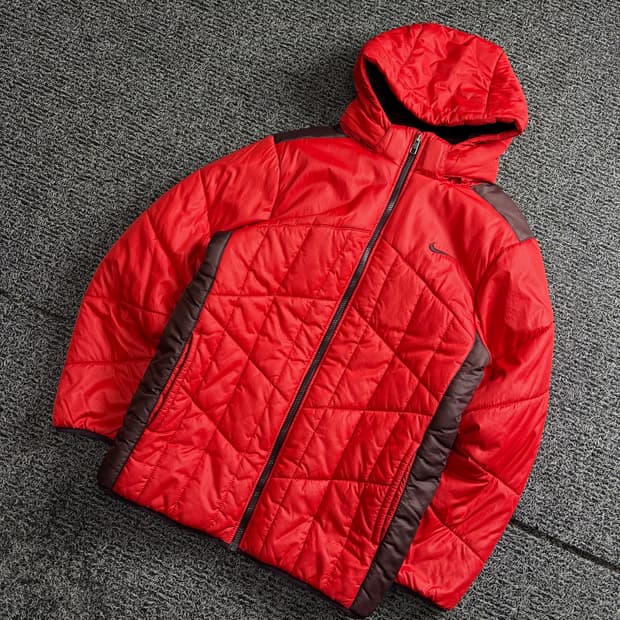 나이키 스우시 경량 후디 다운 점퍼 3009