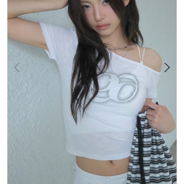 애즈온 KIKI SLIM TEE 화이트