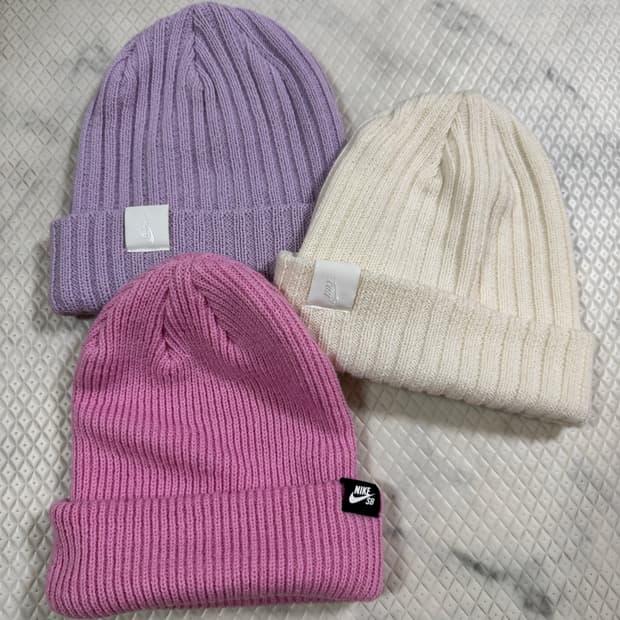 나이키 비니 3장 일괄로 판매합니다