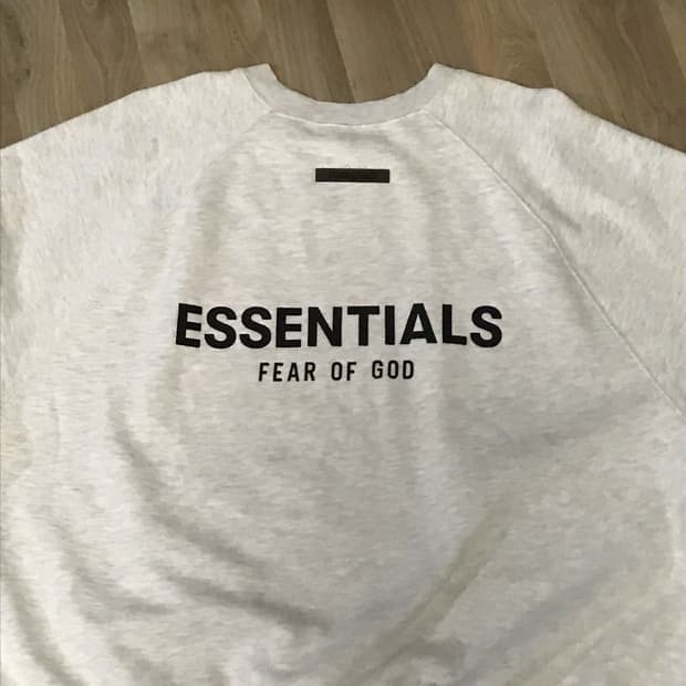 [L]Essentials fear of god 맨투맨