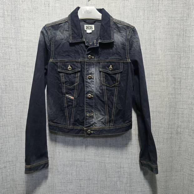 디젤  빈티지 워싱 데님 크롭 청자켓 