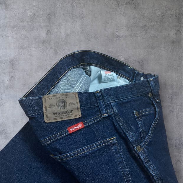 랭글러 레귤러 핏 스트레이트 데님 팬츠