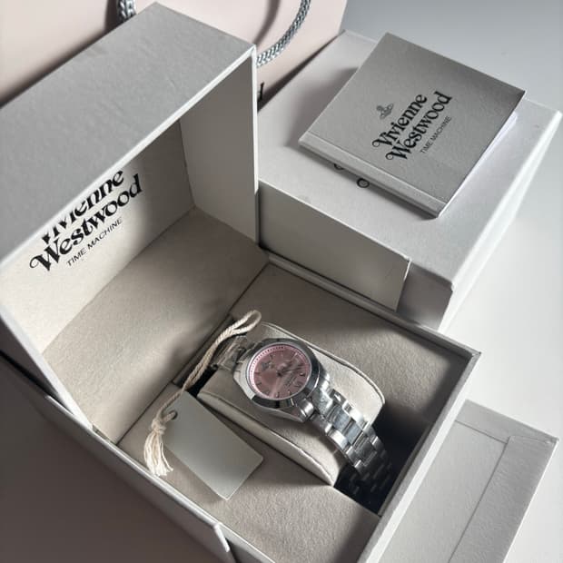 새상품) 비비안웨스트우드 펜처치 시계 