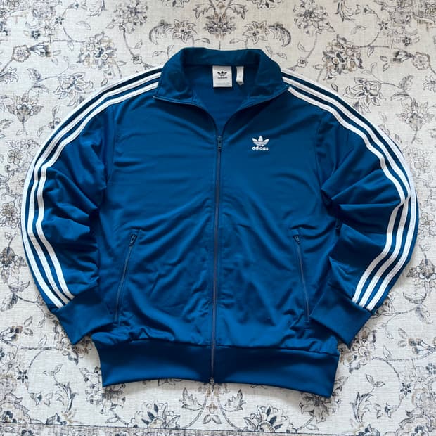 아디다스 신형 파이어버드 트랙탑 져지