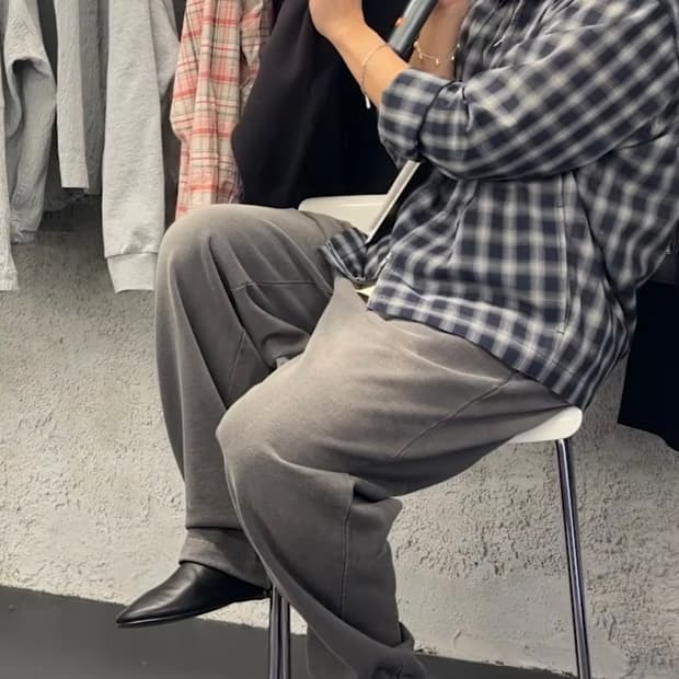 (하오님 착용) 더 로우 맛 레더 플랫슈즈 44사이즈