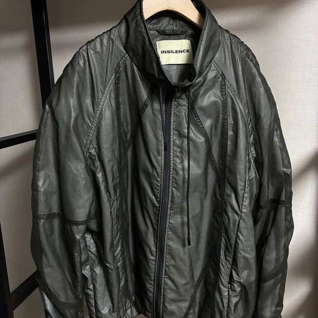 인사일런스 더블 레이어드 점퍼 L