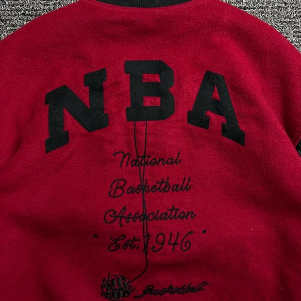 NBA 유니 이니셜 로고 바시티 점퍼 2278