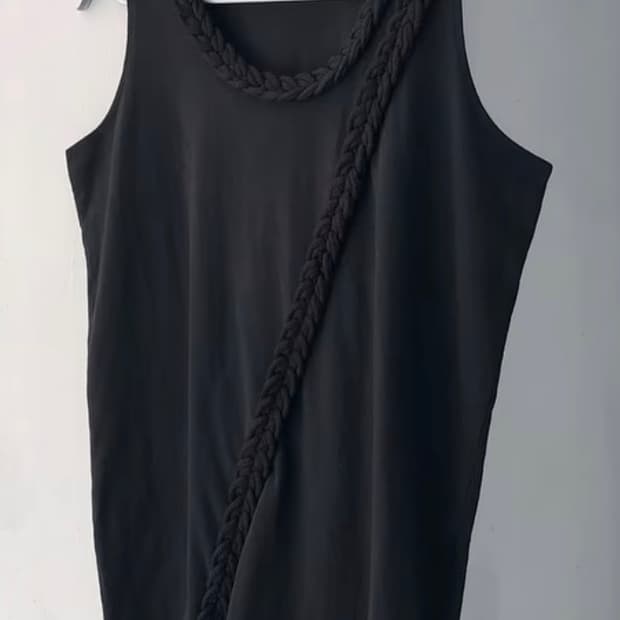 Pattern torso 패턴토르소 꼬임 슬리브리스