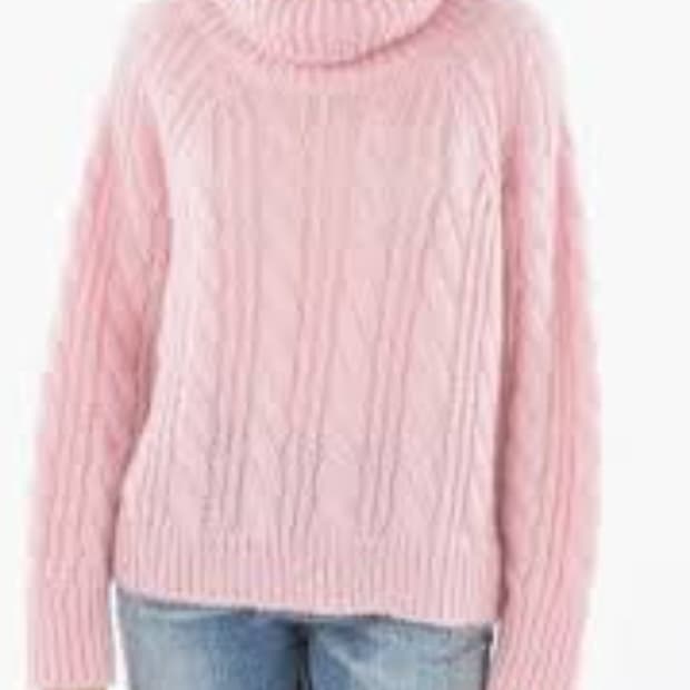 세실리에 반센 핑크 모헤어 실크 터틀넥 니트 xs-s사이즈