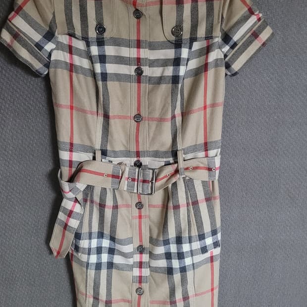 버버리 모 원피스