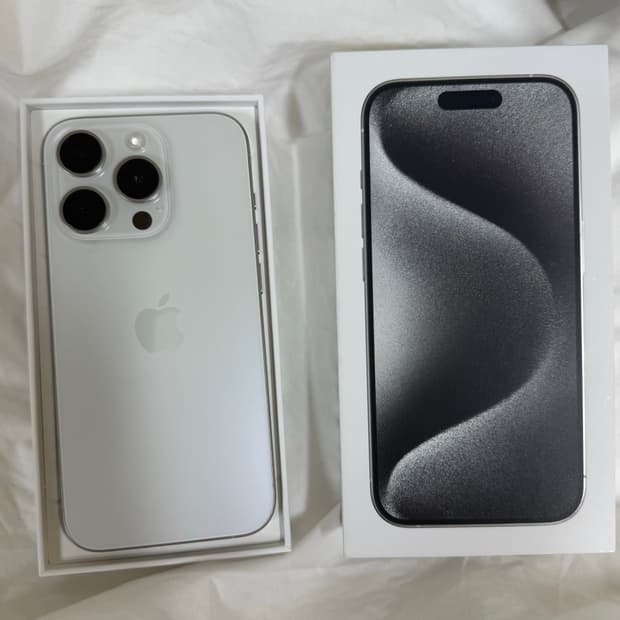 아이폰 15프로 128기가 화이트 티타늄
