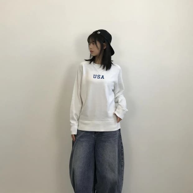 USA Flag Graphic Sweatshirt